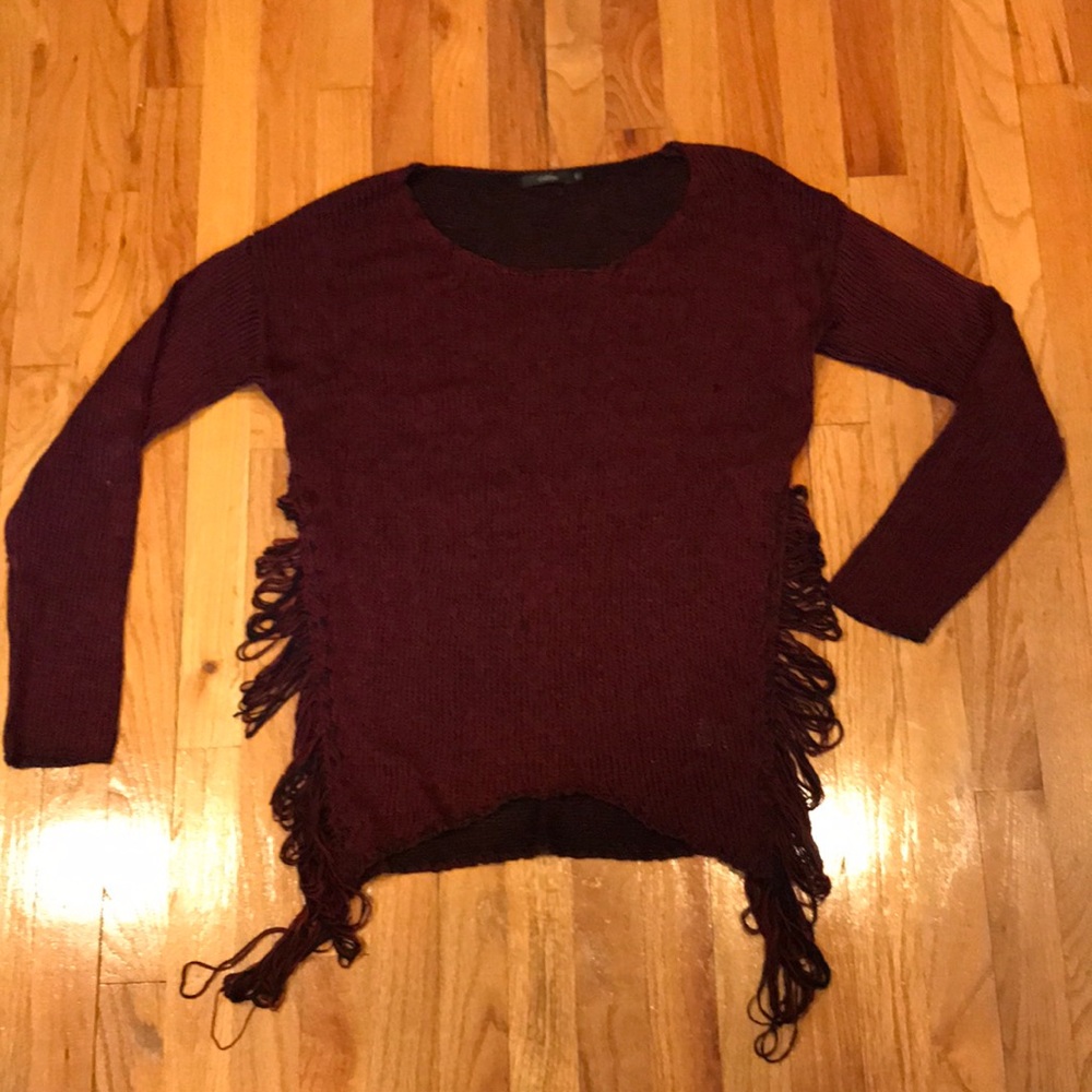 LF! Red knit sweater with pulled sides